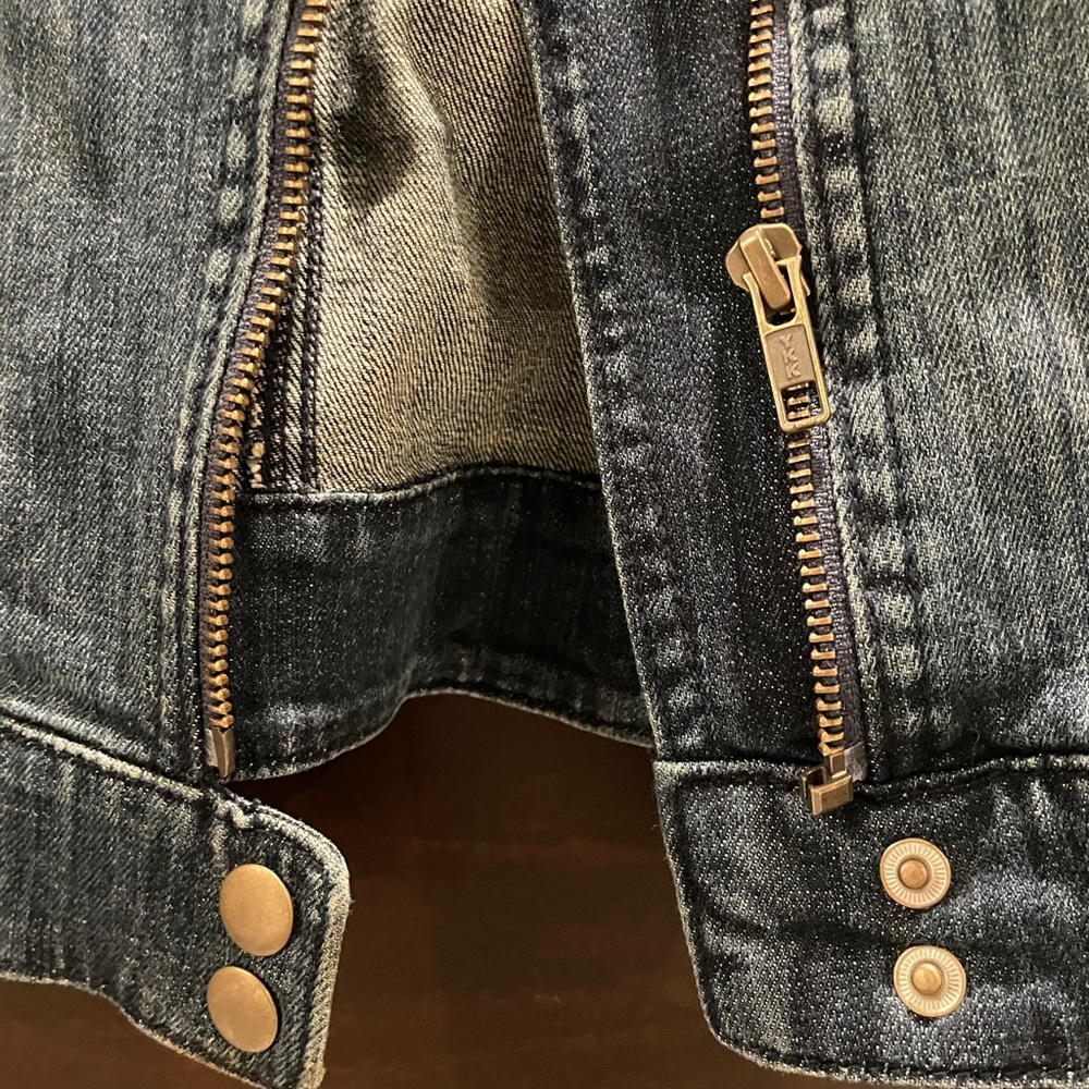 Denim jacket - Picture 3 of 3